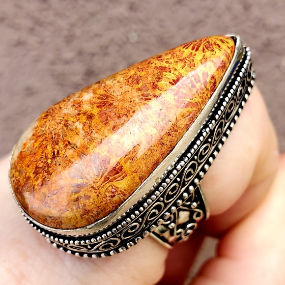 New Oversized Coral Fossil 925 Silver Statement Ring. - Picture 3 of 14
